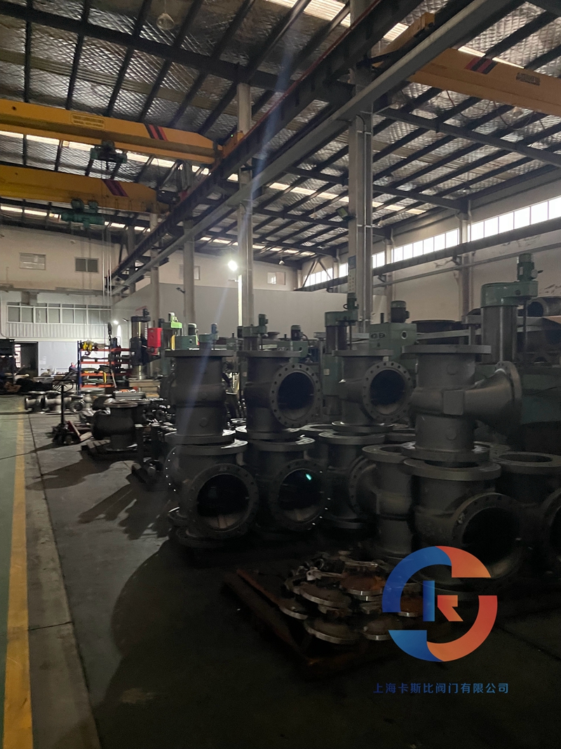 上?？ㄋ贡乳y門有限公司擁有集科研、設(shè)計(jì)制造、銷售服務(wù)于一體的綜合性企業(yè)。主要產(chǎn)品：閘閥，截止閥，止回閥，安全閥，疏水閥，隔膜閥，減壓閥，球閥，柱塞閥，蝶閥，防爆閥門，電動(dòng)閥門，氣動(dòng)閥門，水力控制閥，化工通用閥門等，閥門可采用手動(dòng)、電動(dòng)、齒輪傳動(dòng)、氣動(dòng)等各種驅(qū)動(dòng)裝置。咨詢電話：17317980153（微信同號(hào)）